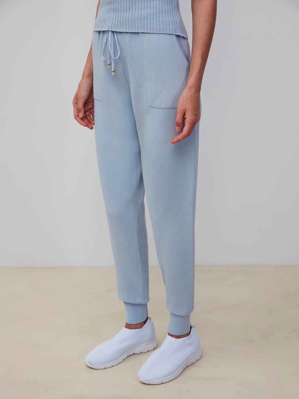 Calça de Tricô Barra Elástica Azul Celeste