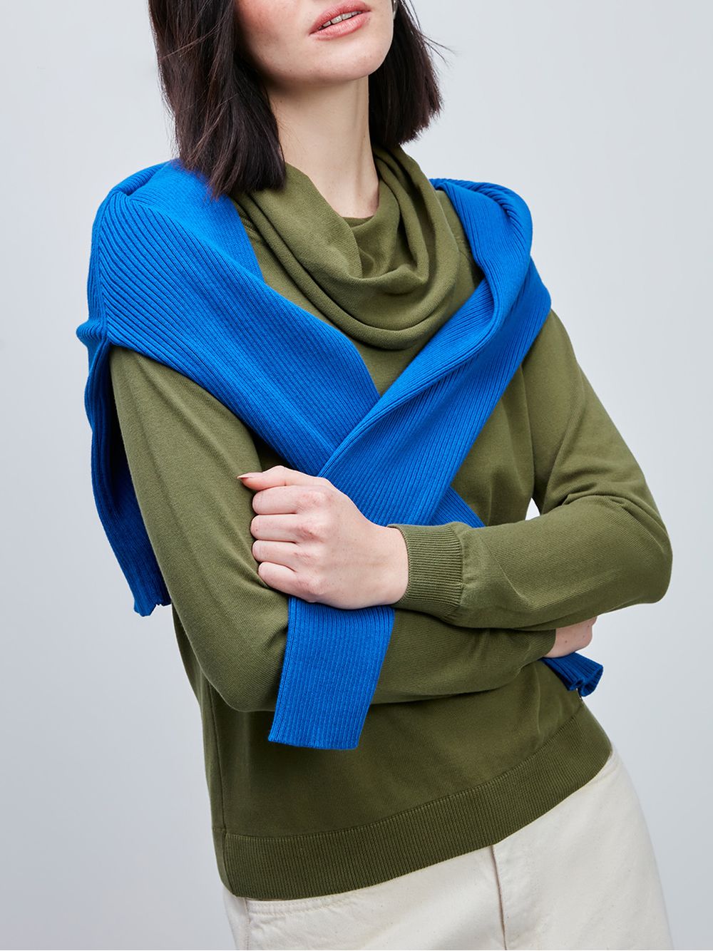 Anselmi — Blusa Básica com Gola Alta Matcha