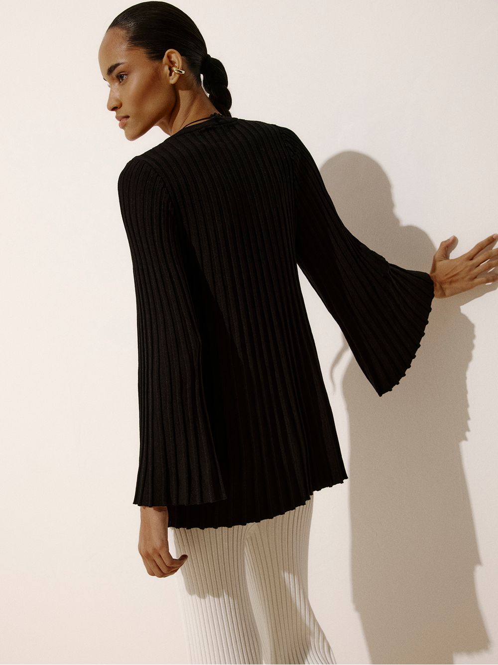 Anselmi — Blusa Sino Canelada Preto