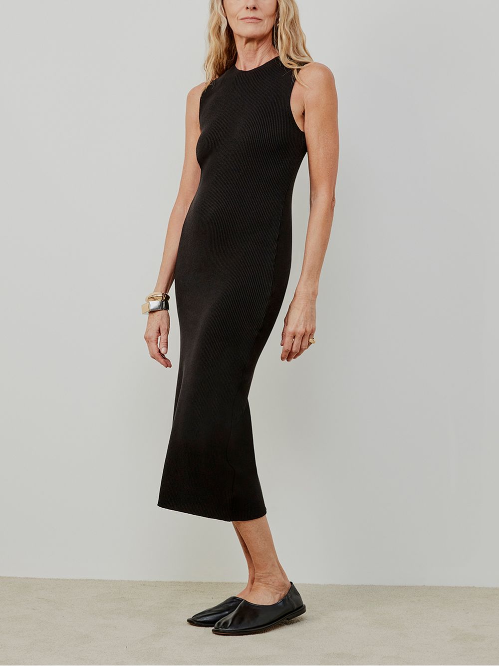 Anselmi — Vestido Midi Ajustado Preto