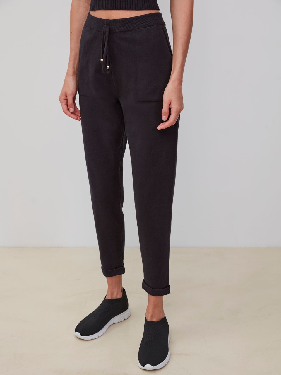 Calça em Tricô com Barra Italiana Preto