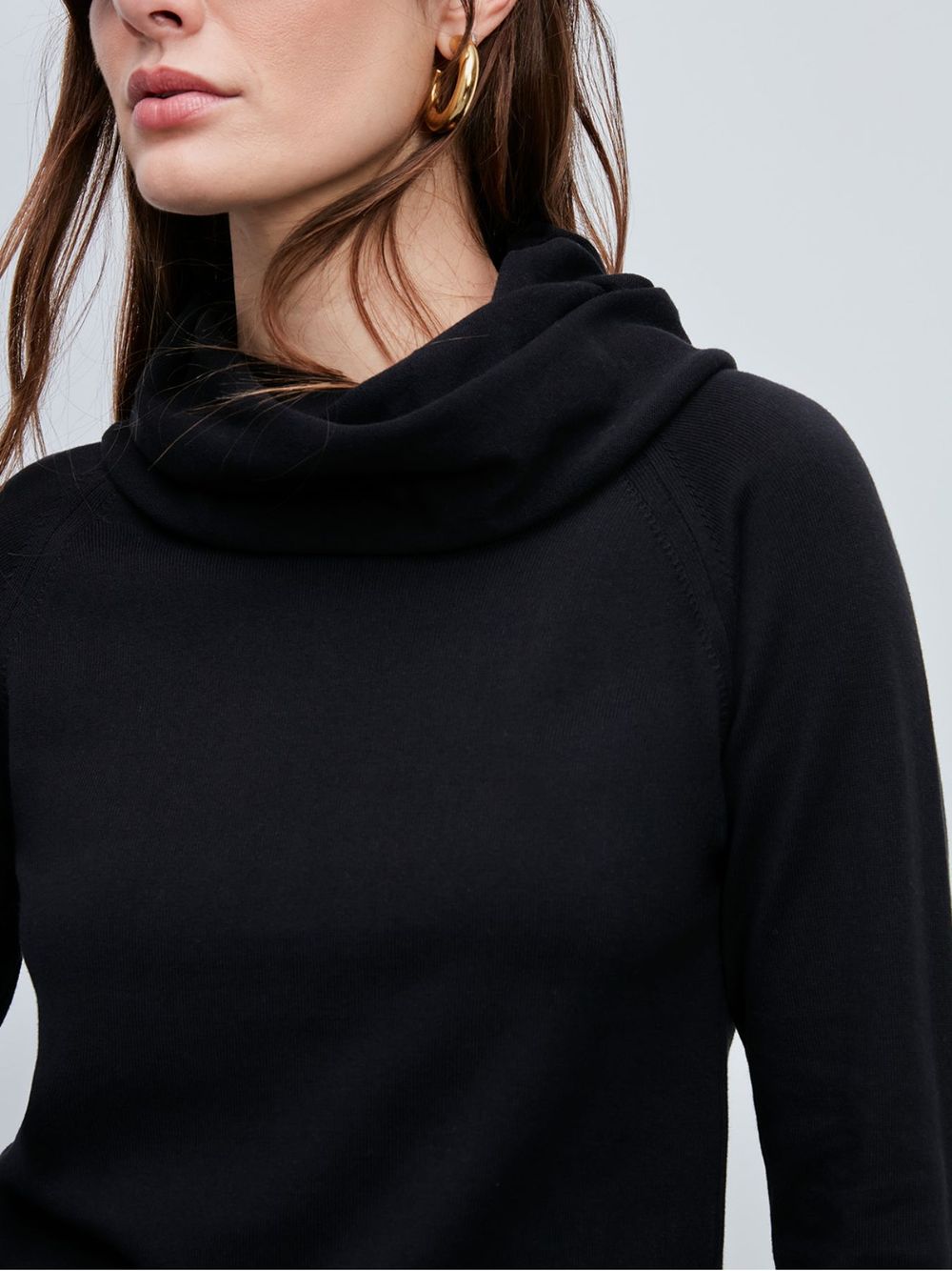 Anselmi — Blusa Básica com Gola Alta Preto