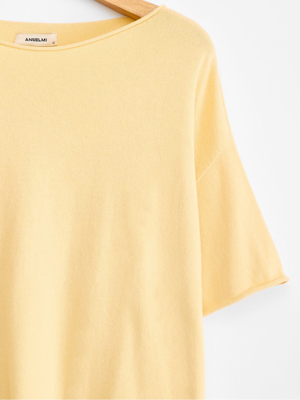 Anselmi — Blusa Básica Decote Canoa Panacota