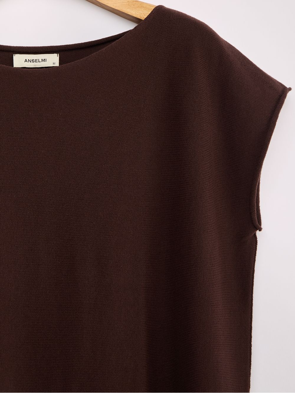 Anselmi — Blusa Ampla Decote Canoa Chocolate