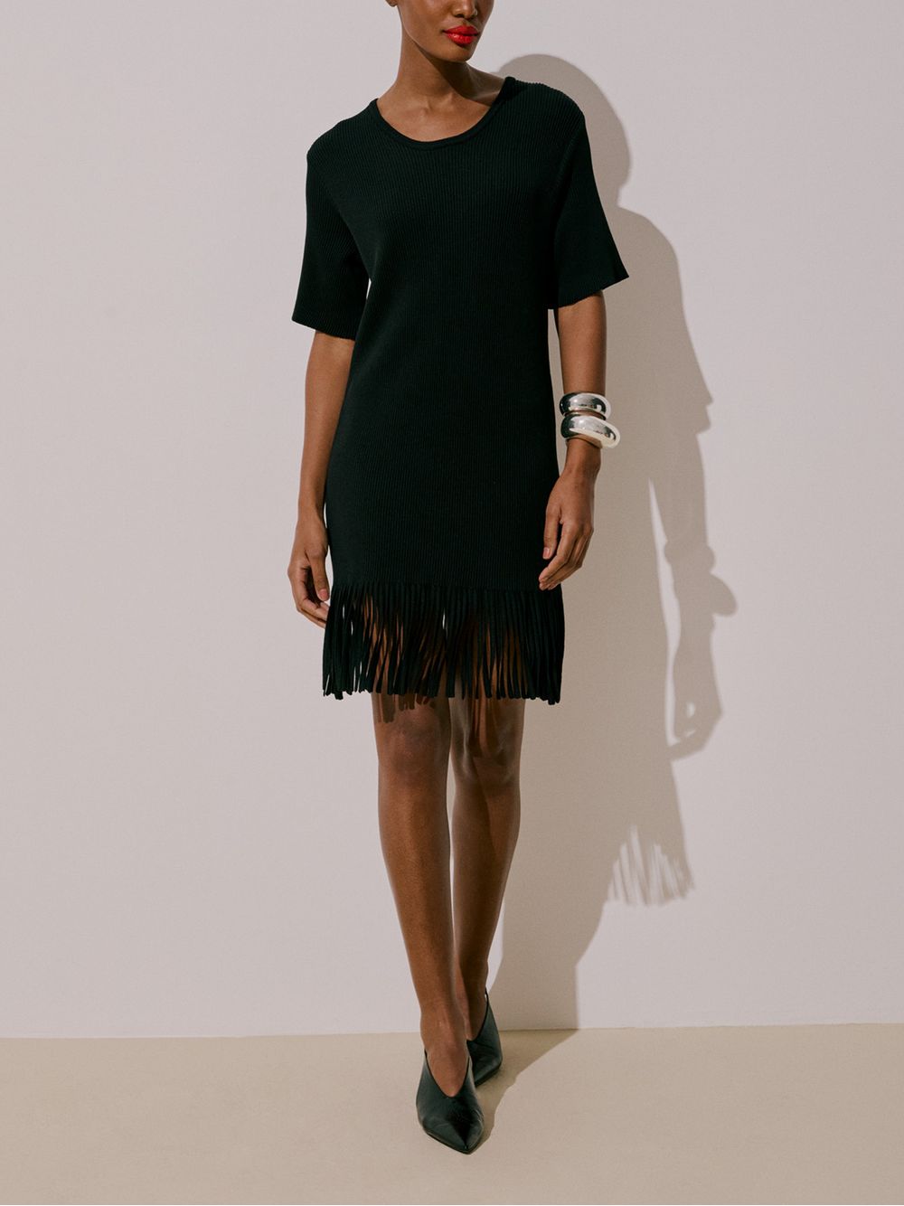 Anselmi — Vestido Canelado Franjas Preto