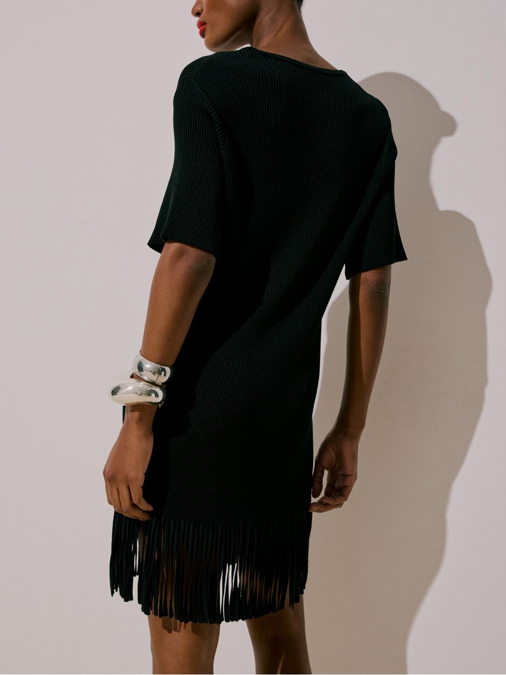 Anselmi — Vestido Canelado Franjas Preto