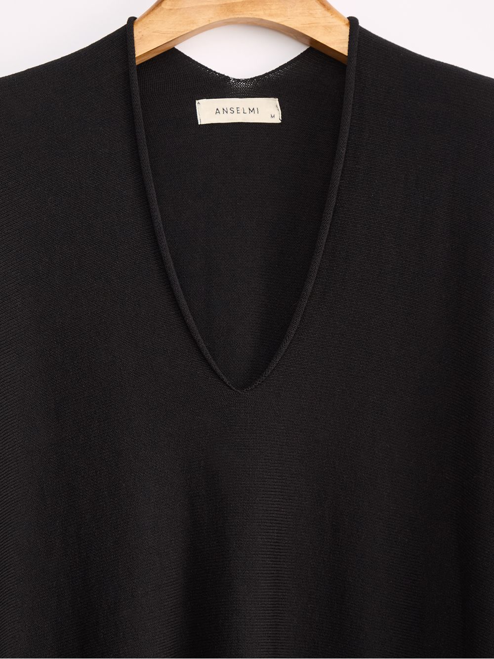 Anselmi — Blusa 3D Mangas Curtas Preto