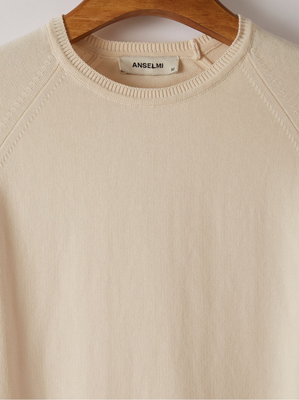 Anselmi — Suéter Básico Gola Redonda Cru
