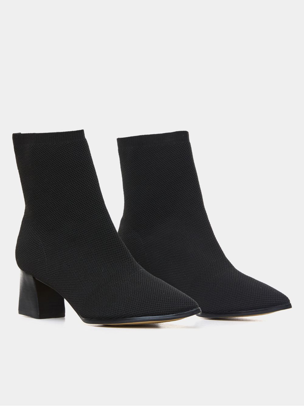 Anselmi — Bota Cano Curto e Salto Alto Preto