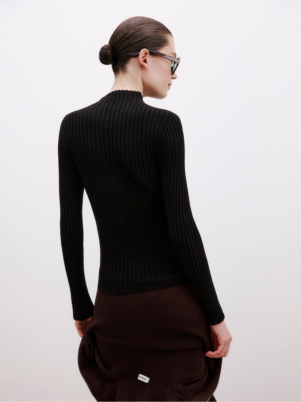 Anselmi — Blusa Canelada Gola Chaminé Preto