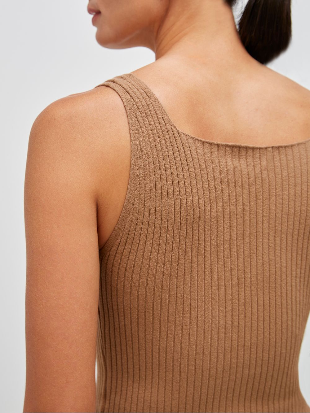 Anselmi — Top Cropped Decote Quadrado Camelo