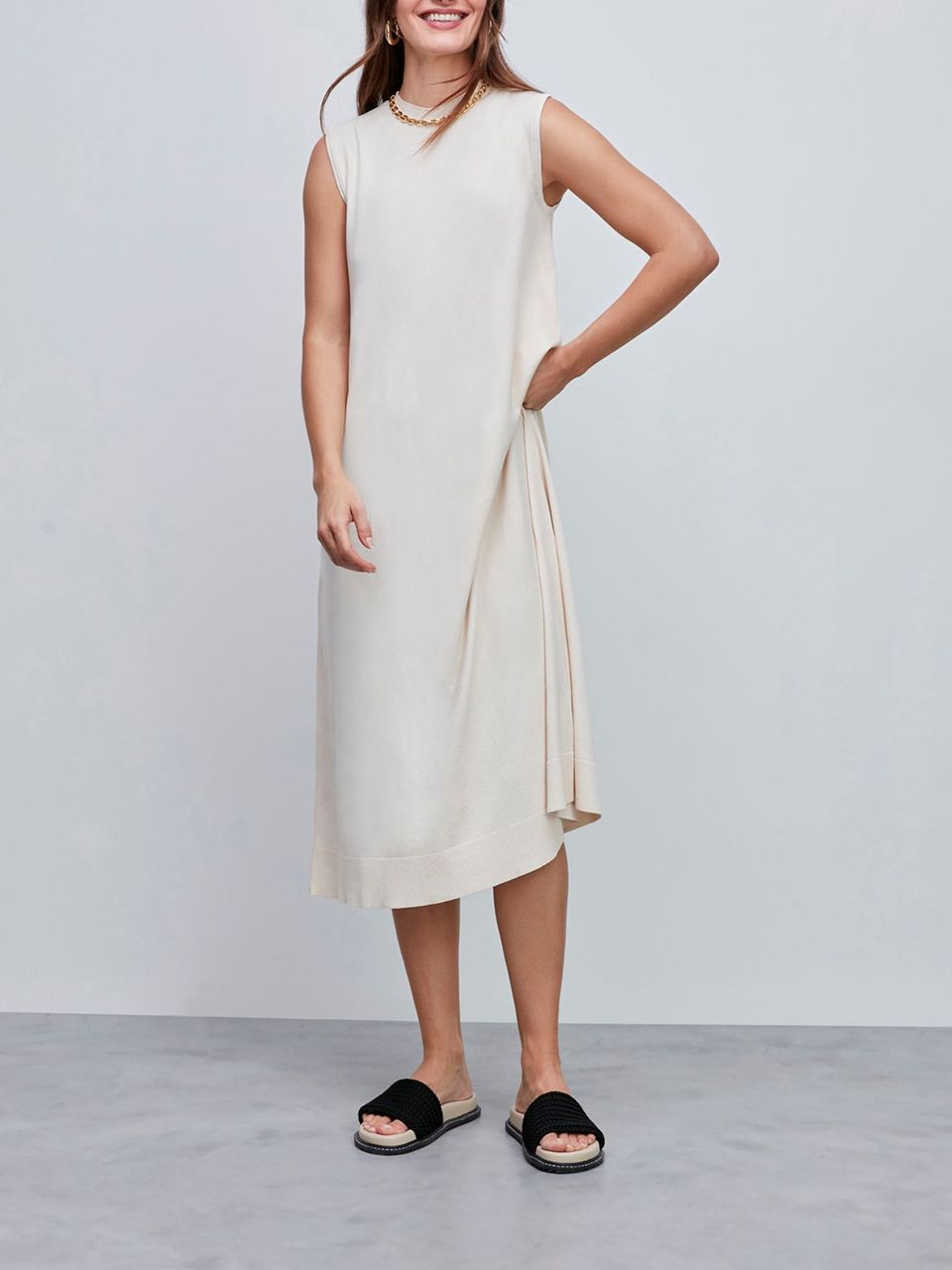Vestido Midi Sem Mangas Cru