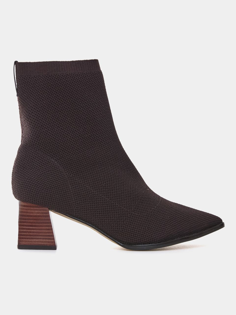 Bota Cano Curto e Salto Alto Chocolate
