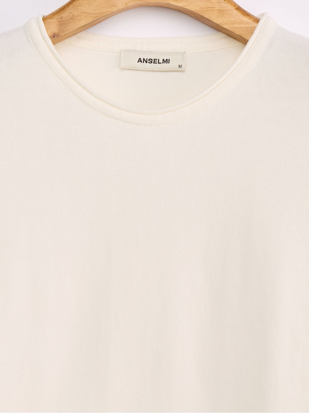 Anselmi — Blusa Básica Manga Rolinho Off White