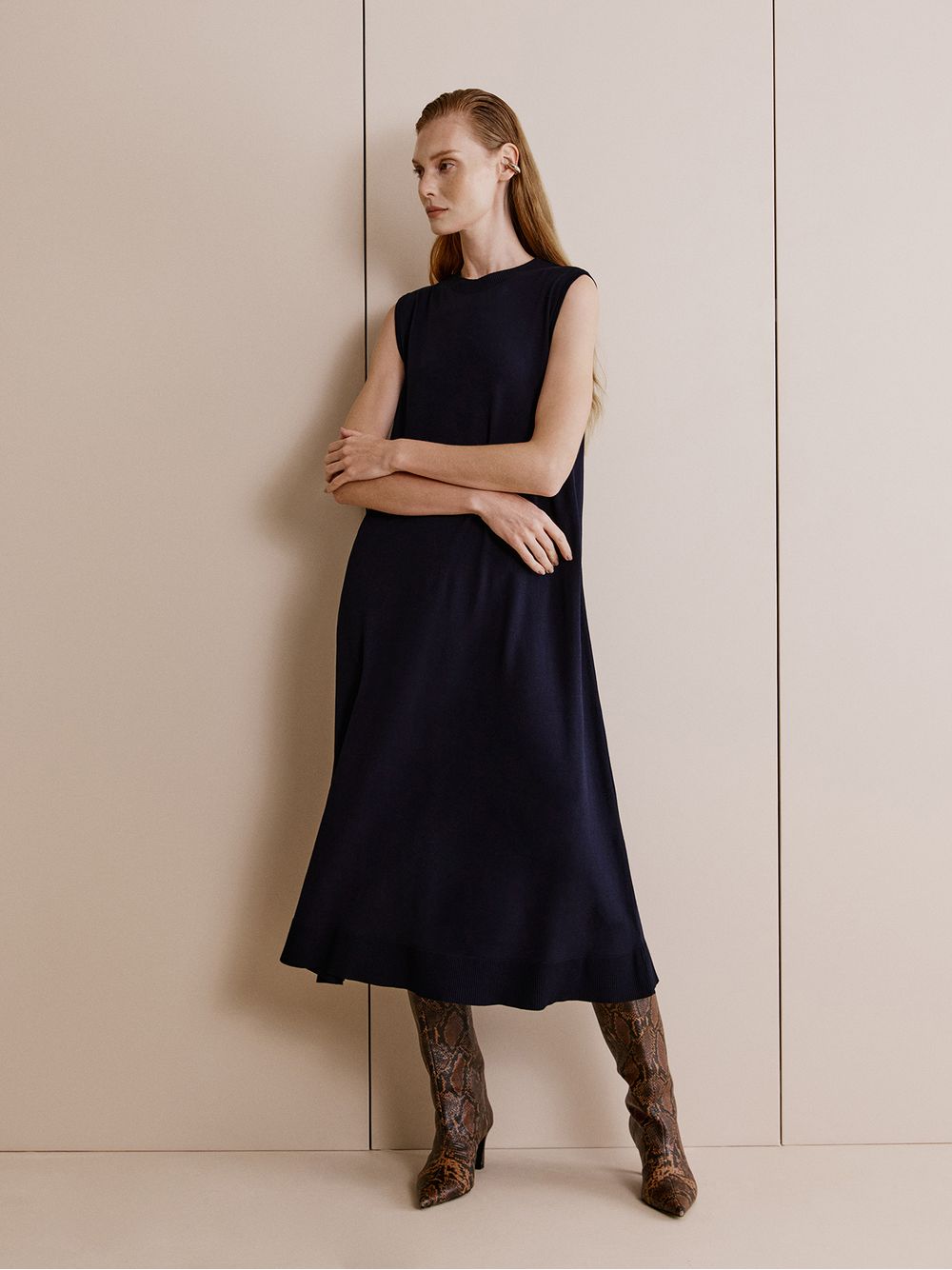 Anselmi — Vestido Midi Sem Mangas Azul Meia Noite