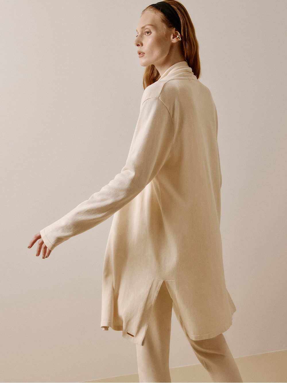Anselmi — Cardigan Minimal Alongado Cru