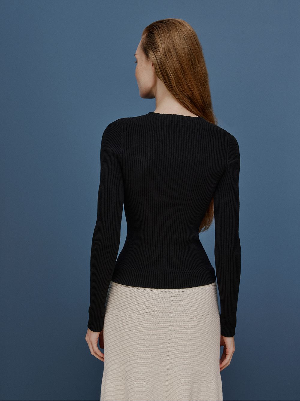 Anselmi — Blusa Básica Decote Redondo Preto