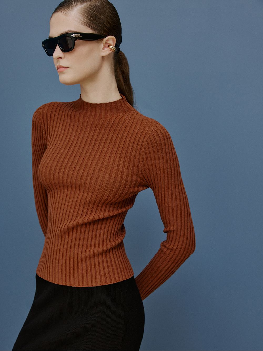 Anselmi — Blusa Canelada Gola Chaminé Camurça