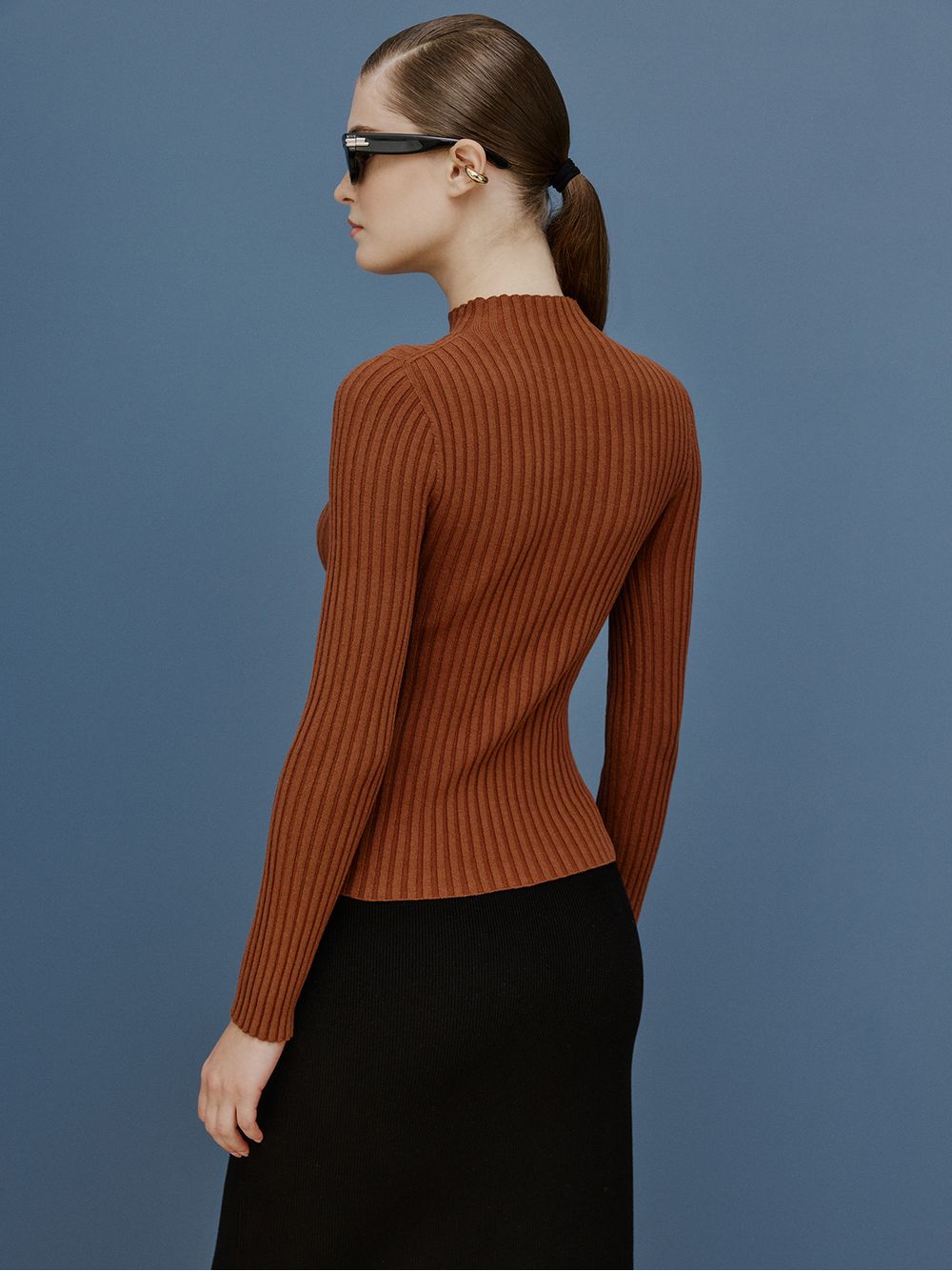 Anselmi — Blusa Canelada Gola Chaminé Camurça