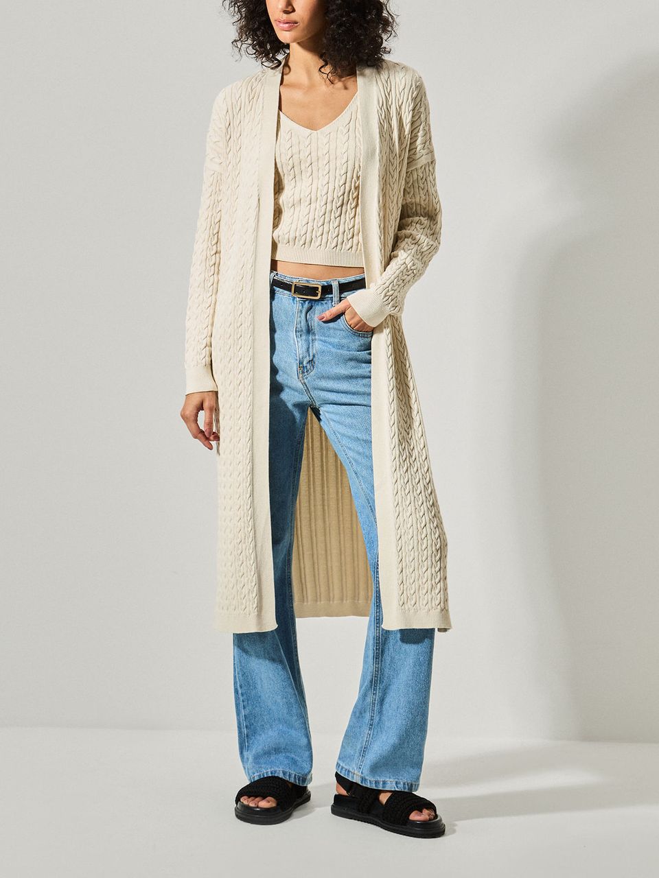 Cardigan Alongado Tranças Cru