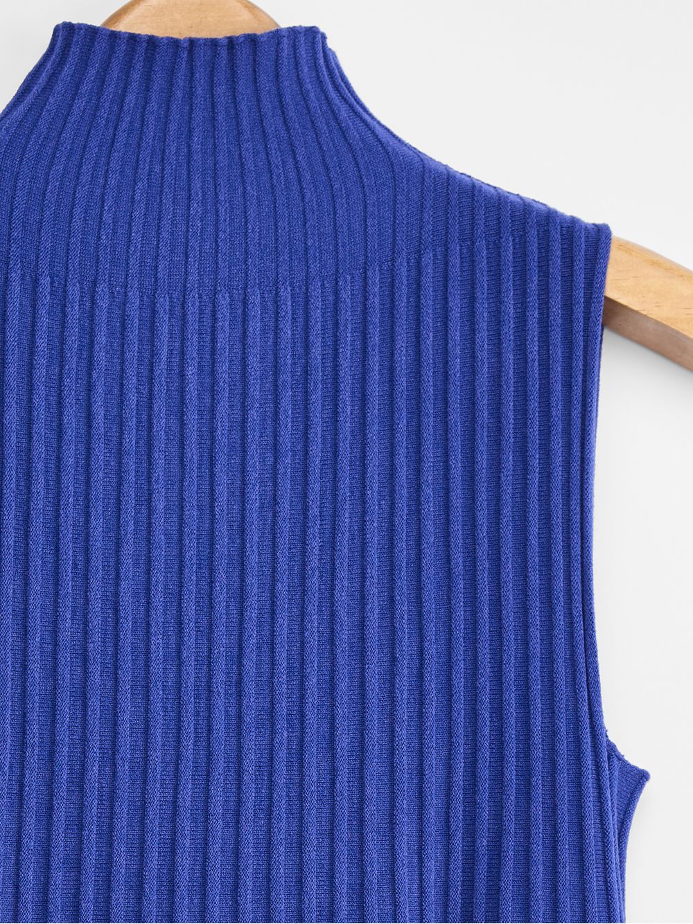 Anselmi — Blusa Plissada Gola Alta Azul Abissal