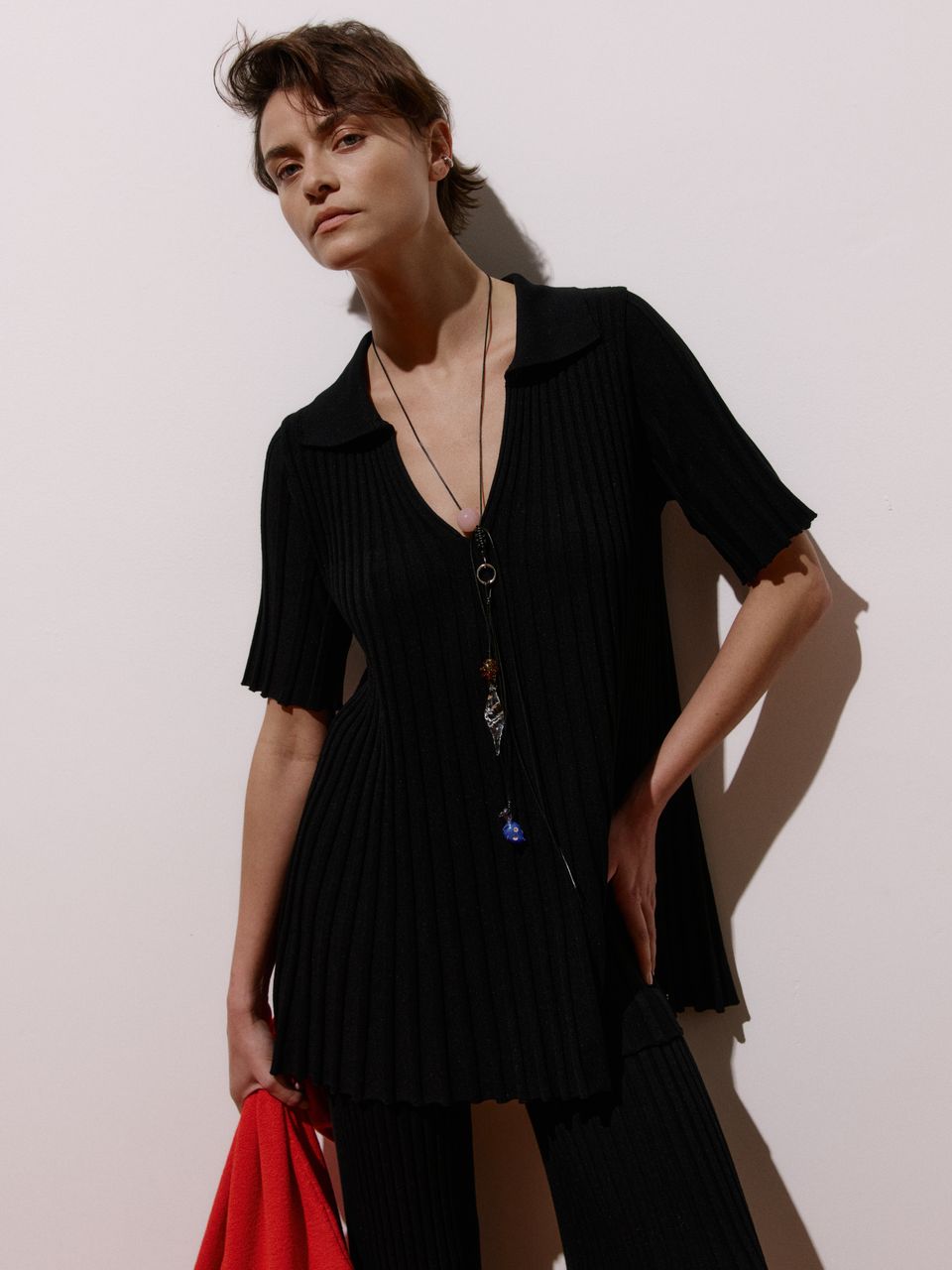 Blusa Plissada Evasê Gola Polo Tencel™ Modal Preto